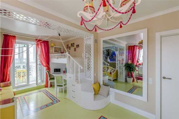 Кровать-чердак с двухместным письменным столом