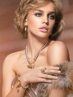 набор женских украшений