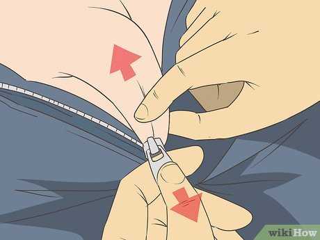 Изображение с названием Free a Penis from a Stuck Zipper Step 3