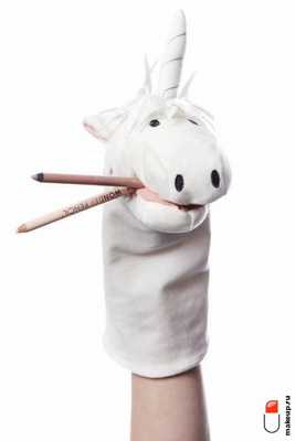 консилер в формате карандаша