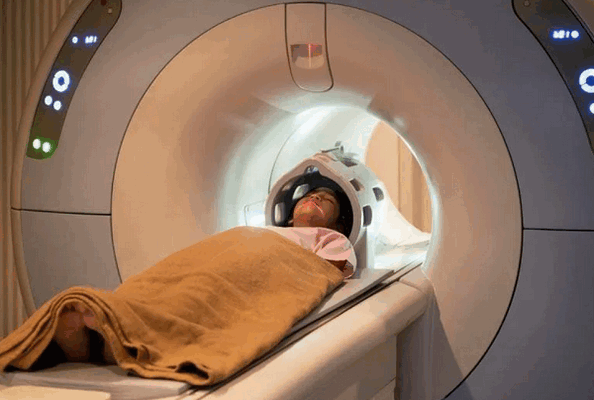 Для чего делают МРТ глазных орбит
