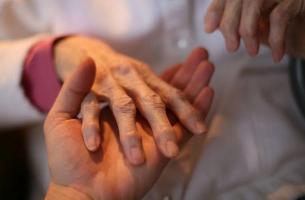 Деформация пальцев рук