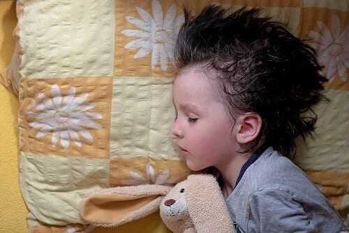 Вялость у детей может быть симптом ВПВ