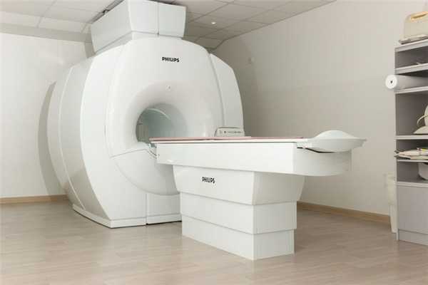 Как делают МРТ головного мозга