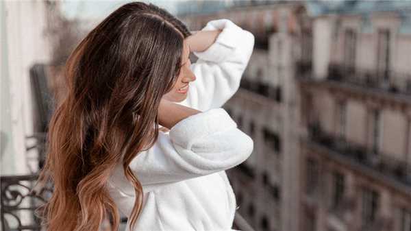 Отращиваем с удовольствием: как выбрать средство для роста волос