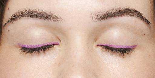 розовая подводка