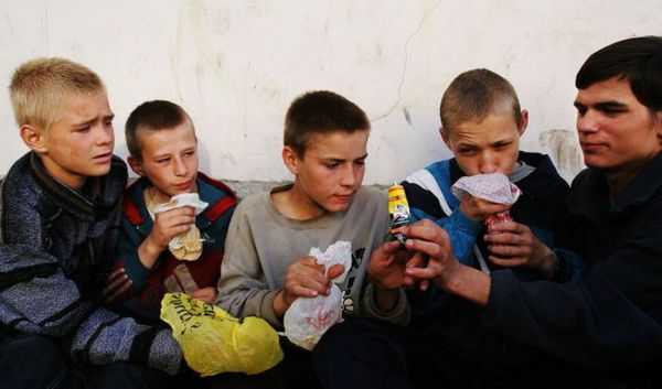 Токсикомания среди подростков