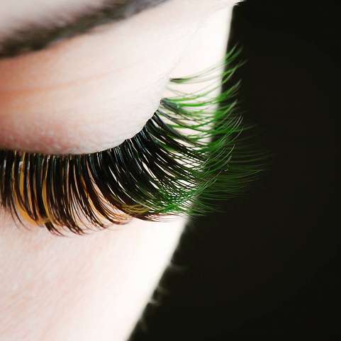 Нарощенные ресницы цветные 2D