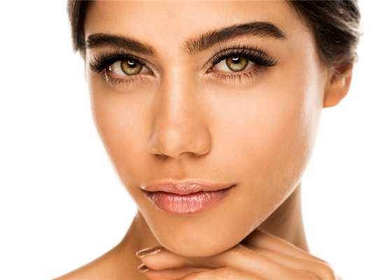 Стоит ли делать наращивание ресниц