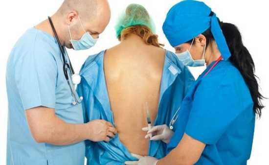 Блокада позвоночника – это исключительно врачебная манипуляция