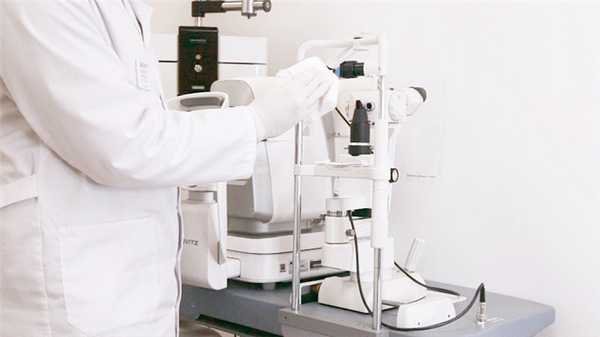 Как проходит рефрактометрия