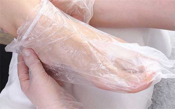 Отшелушивающий состав в мешочках для бразильского педикюра