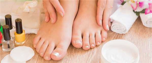 Какие виды педикюра бывают: полный обзор со сравнением, плюсами и минусами, фото 2022 года