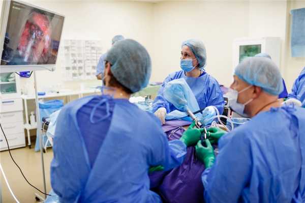 Медиастиноскопия с биопсией лимфоузлов средостения