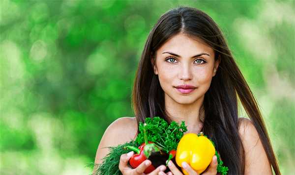 женщина, веган, зелень