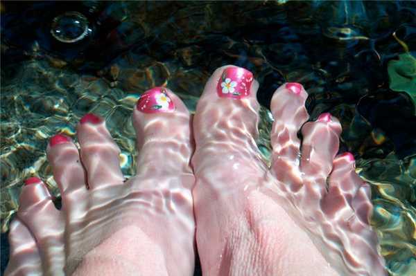 Чистая кожа после фиш-пилинга: аргументы «за»