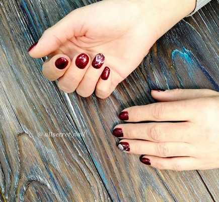 красные ногти кошачий глаз