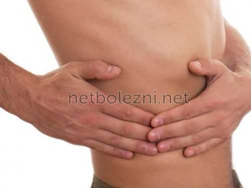 У мужчины болит в области печени