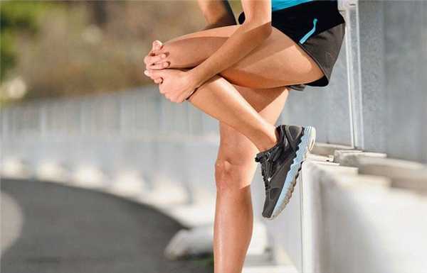 Занятия спортом без подготовки являются основным фактором риска разрыва крестообразной связки