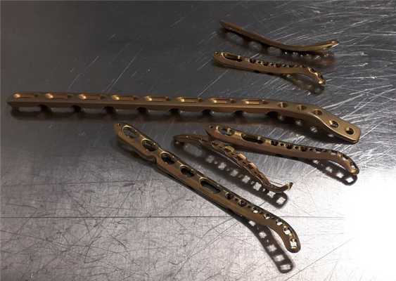 пластины для остеосинтеза перелома мыщелков плеча