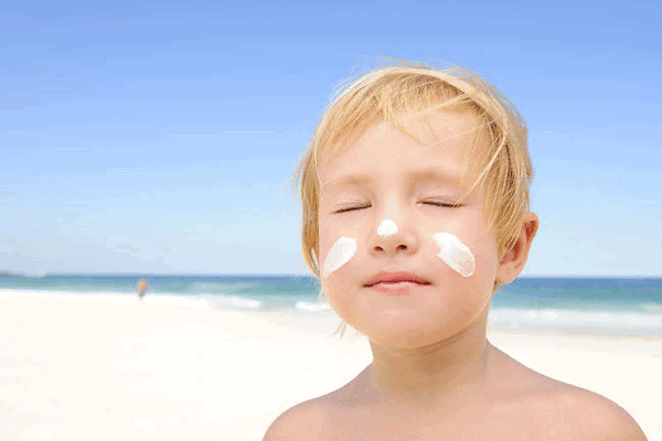 какие симптомы при солнечном ударе у ребенка