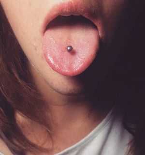 Пирсинг языка