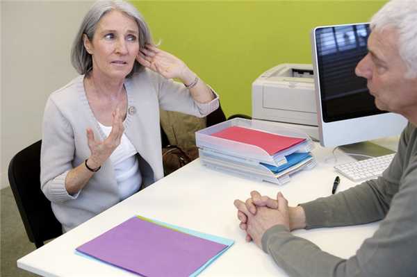 Как определяют снижение слуха?