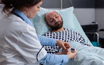 В тяжелом состоянии нужно срочно госпитализировать - Салерно