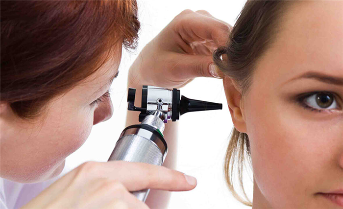 Отоскопия - инструментальный осмотр слухового прохода