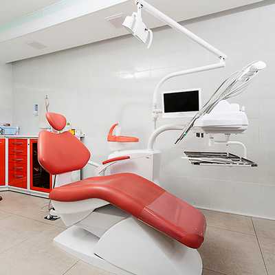 хирургическая имплантация