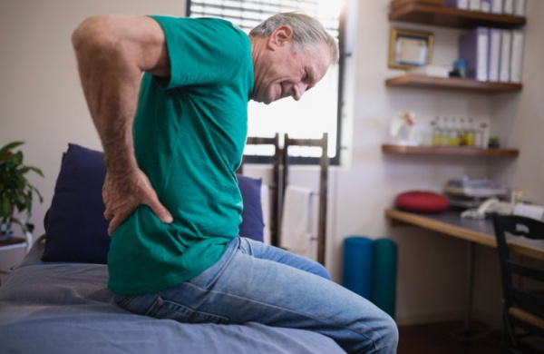 Аксиальный спондилоартрит