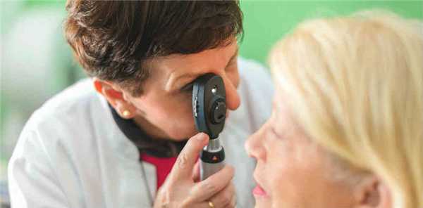 Осложненная катаракта диагностика