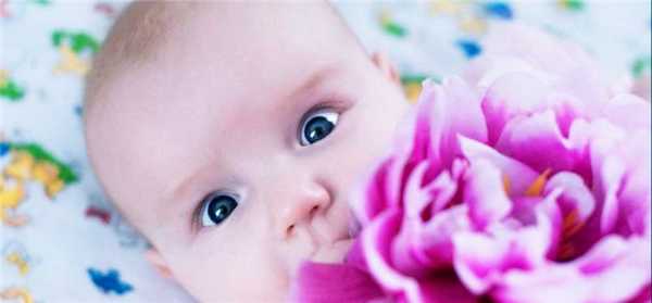 Причины, симптомы и лечение симптома Грефе