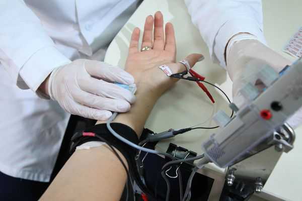 Электронейромиография