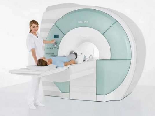 МР-сканер с закрытым контуром