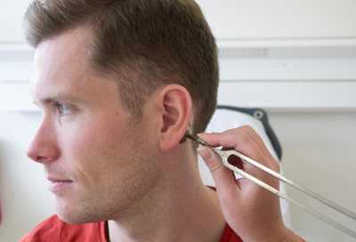 Рисунок 2. Камертональный опыт Федериче.