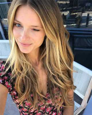 О чем поболтать с девушкой? 120 тем для беседы