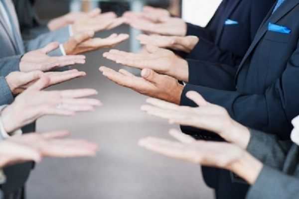 Упражнения для развития навыка активного слушания