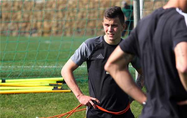 Картинки по запросу марко Асенсіо фото