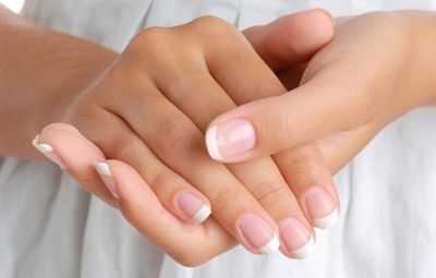 Женские ухоженные ручки
