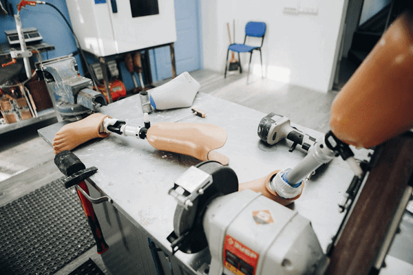 Протез бедра