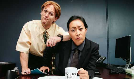 Коллеги-Близнецы прекрасно работают вместе над творческими задачами