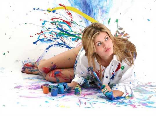 Выделения у женщин — нормальные и патологические