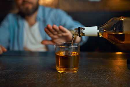 Полный отказ от спиртосодержащей продукции - Клиника ЛОРДМЕД