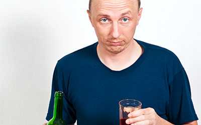 Алкоголизм, его стадии и вред организму - Веримед