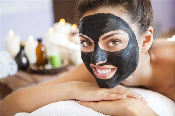 Преимущества использования глины для сохранения природной красоты лица