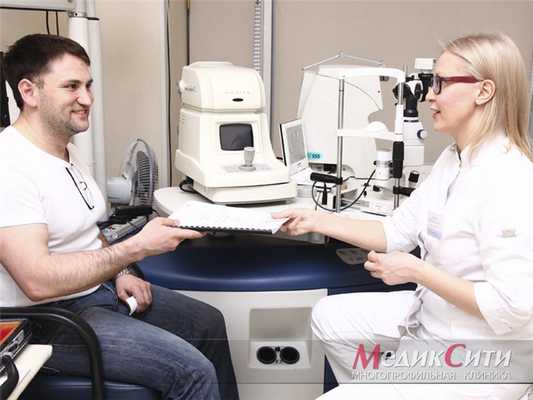 Глазное заболевание - птоз