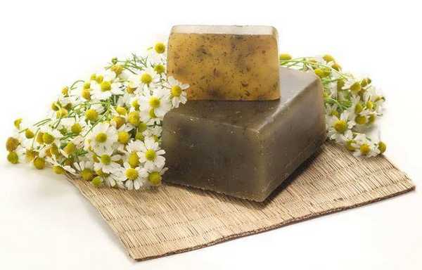 khozyaystvennoye-mylo-dlya-mytya-volos