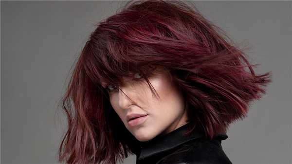 Как смягчить и полюбить жесткие волосы: инструкция по уходу